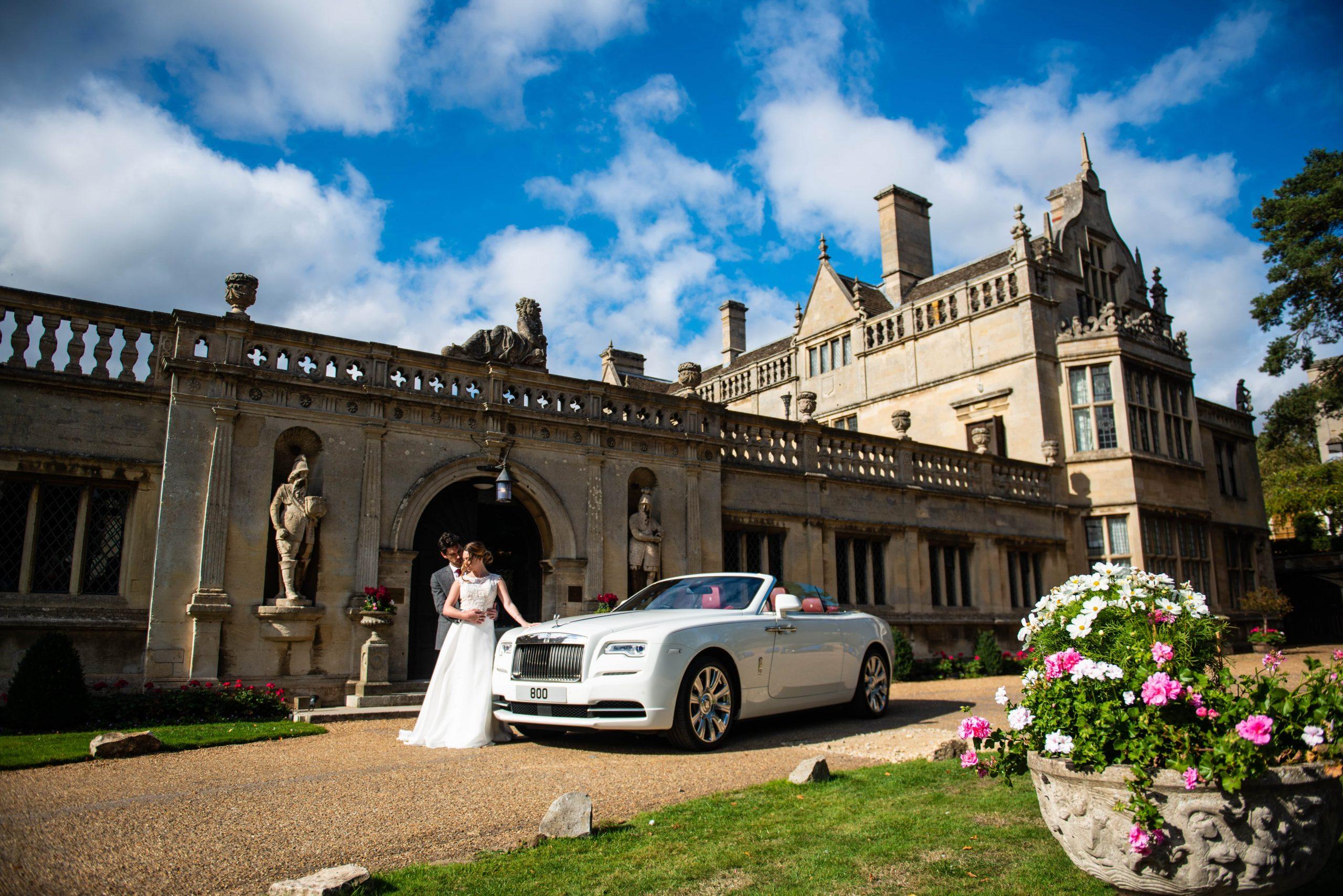 How to Choose the Perfect Wedding Car Hire Birmingham