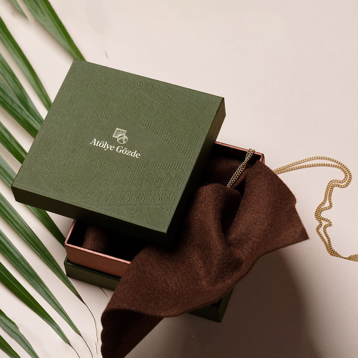 Enhance Your Jewelry Brand with Custom Jewelry Boxes from Artsy Packaging LTD